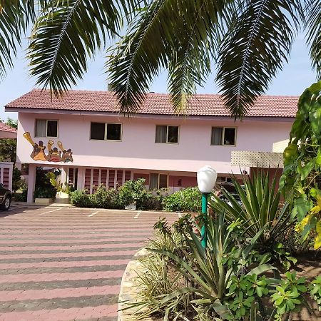 Royal Basin Resort Kumasi Luaran gambar