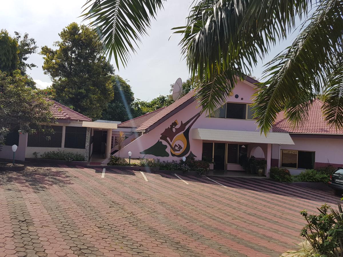 Royal Basin Resort Kumasi Luaran gambar